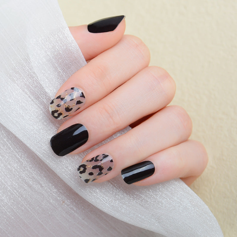 Mioga’s Leopard Print Nail Wraps