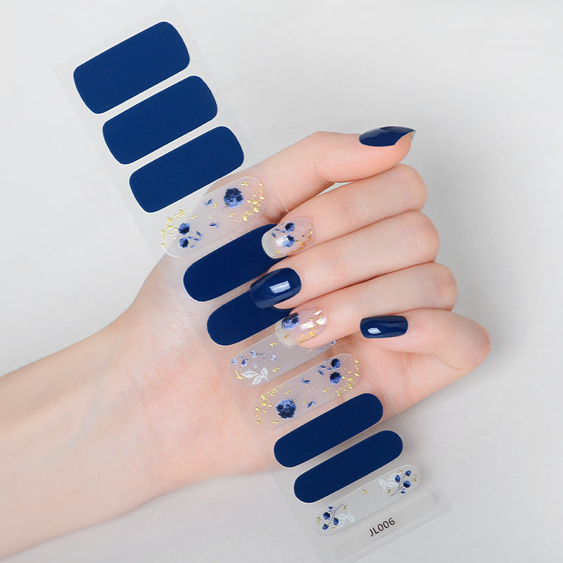 Mioga’s Elegant Blue Floral Nail Wraps